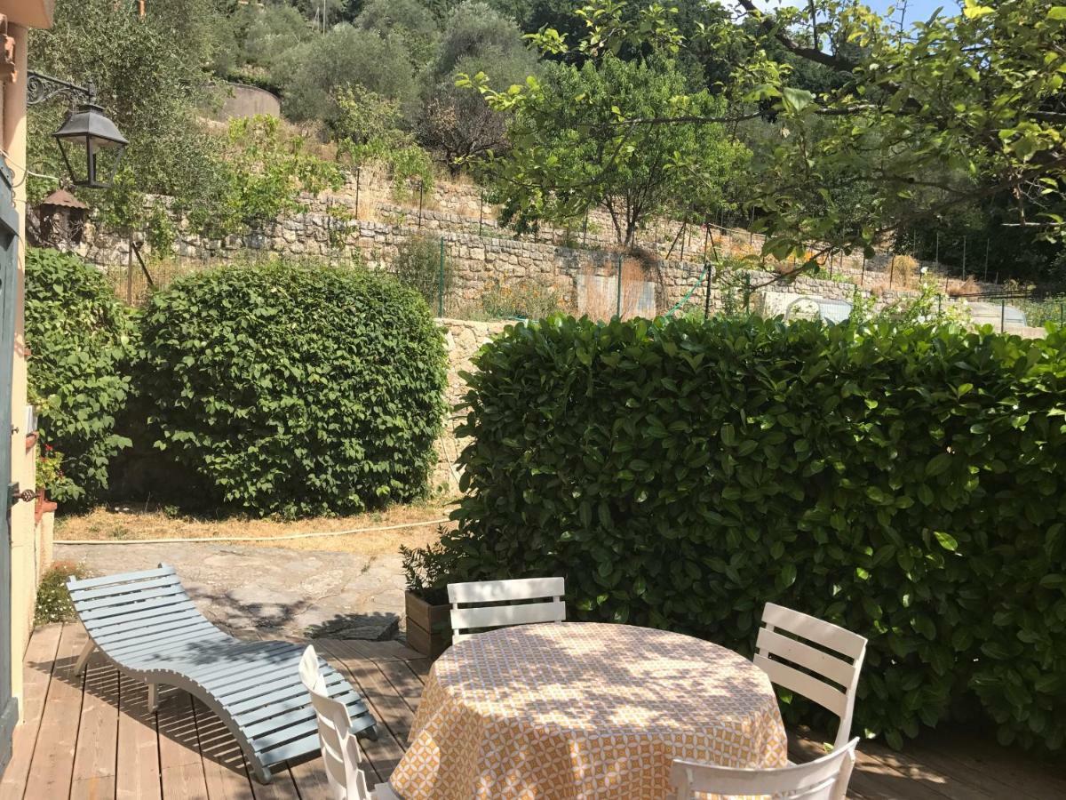 Residence Lou Naouc Grasse Bagian luar foto
